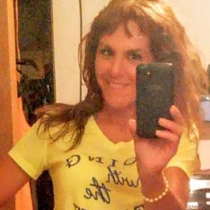 Meet your Posher, Carrie